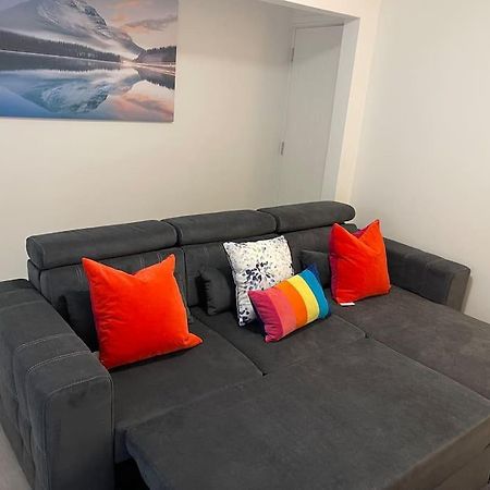 Ed Executive Ipswich Accommodation Buitenkant foto