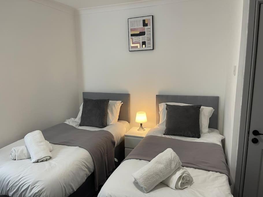 Ed Executive Ipswich Accommodation Buitenkant foto